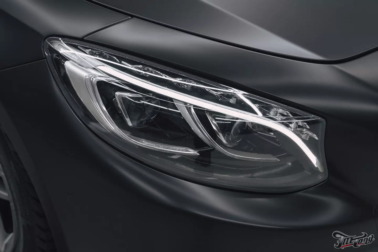 Смена стиля Mercedes S-class Coupe! Оклеили кузов в темно-серый винил от Oracal, окрасили диски